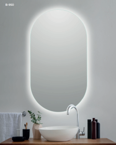 Iluminación y espejos en el baño 